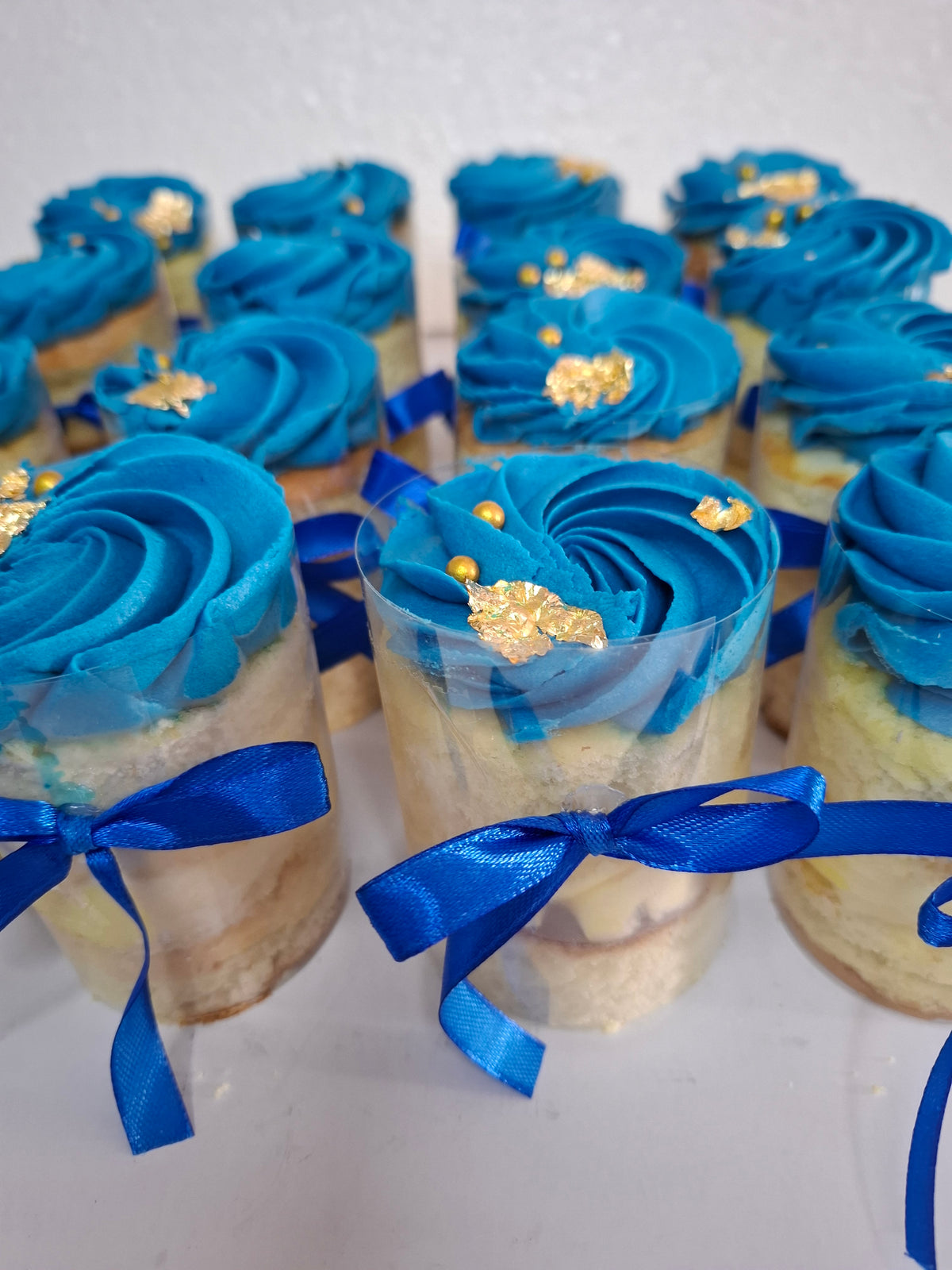 Royal Blue Celebration Cake Cups