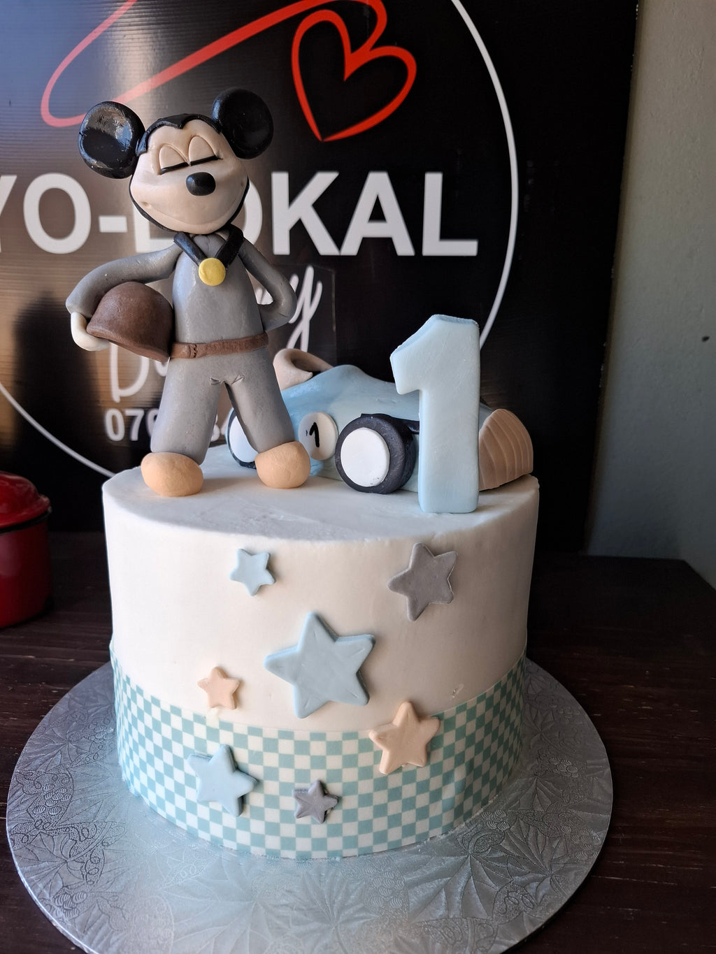 Mickey Mouse Racing Adventure Cake | 20 cm, 2 Layers
